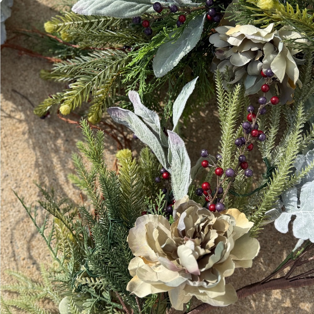 Frontgate Peony Garland - 9 ft - NWT